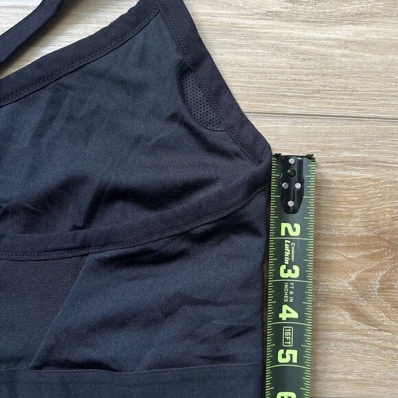NWT Nike Indy Black Sports Bra - Adjustable Straps Plus Size 1X - Picture 9 of 10